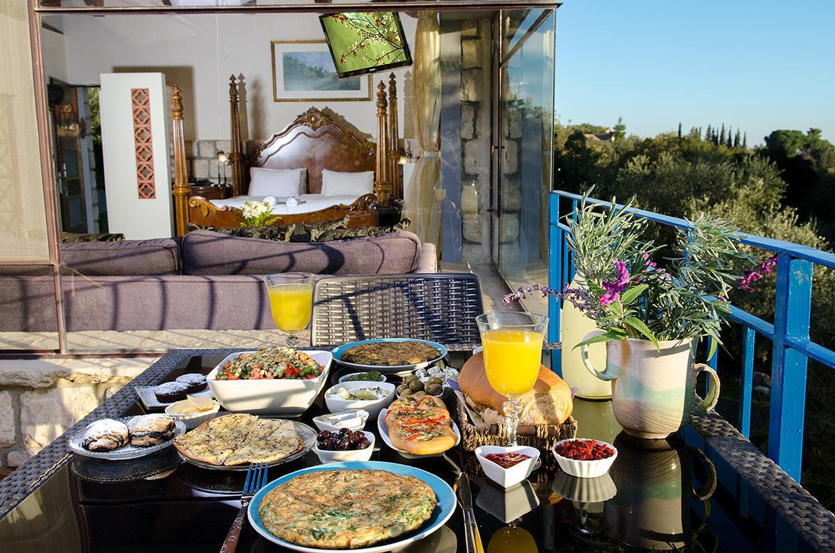 The Sound Of The Flute Bed & Breakfast Amirim Exterior photo