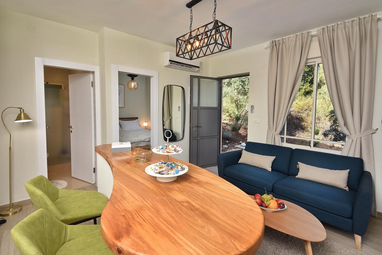 The Sound Of The Flute Bed & Breakfast Amirim Exterior photo